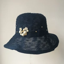 női kalap, <b>több színben</b>